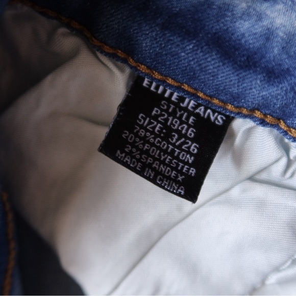 Trendy Distressed Denim Skinny Jeans - Picture 2 of 7